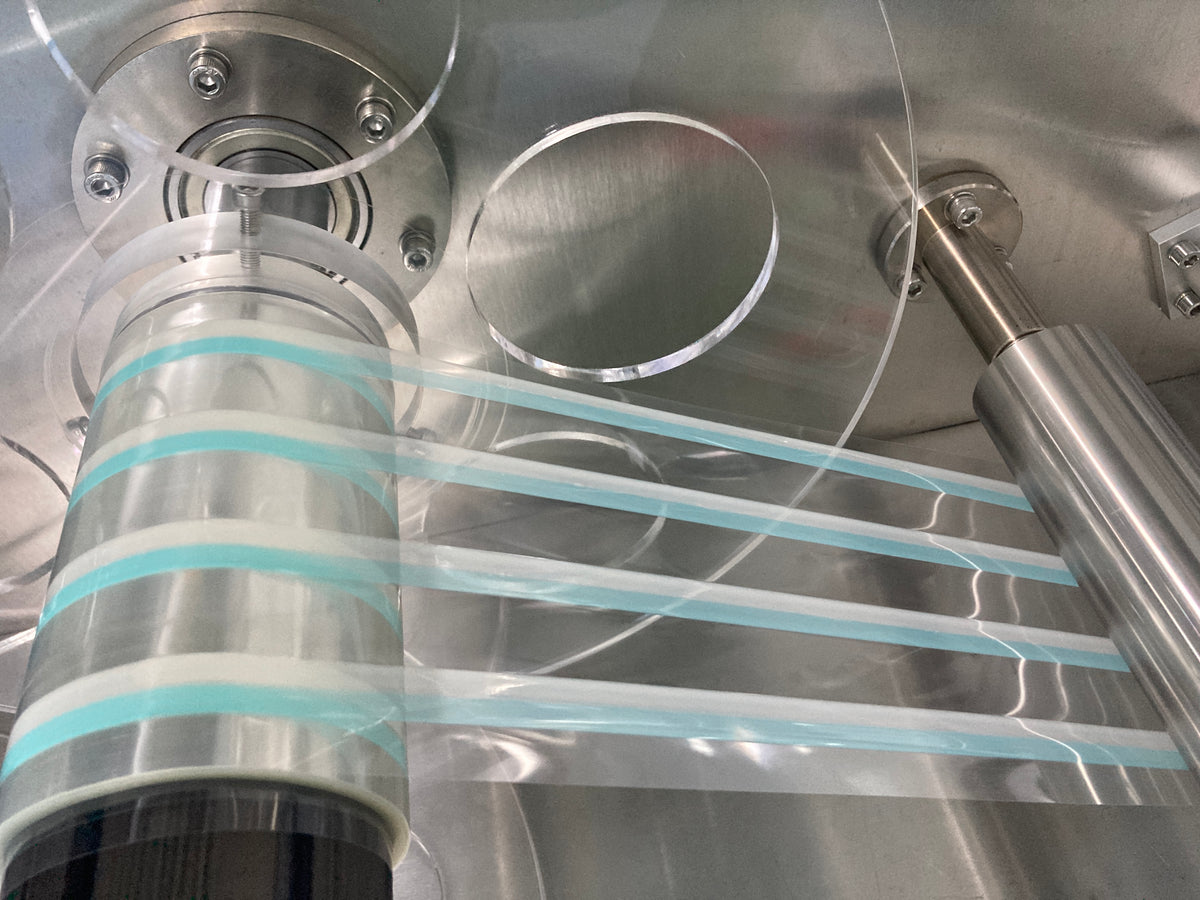 Dual-lane stripe coating and doctor-blade coating — the same patented technology used on our production-scale MJ150 platform, for a smoother path from R&D to full-scale manufacturing